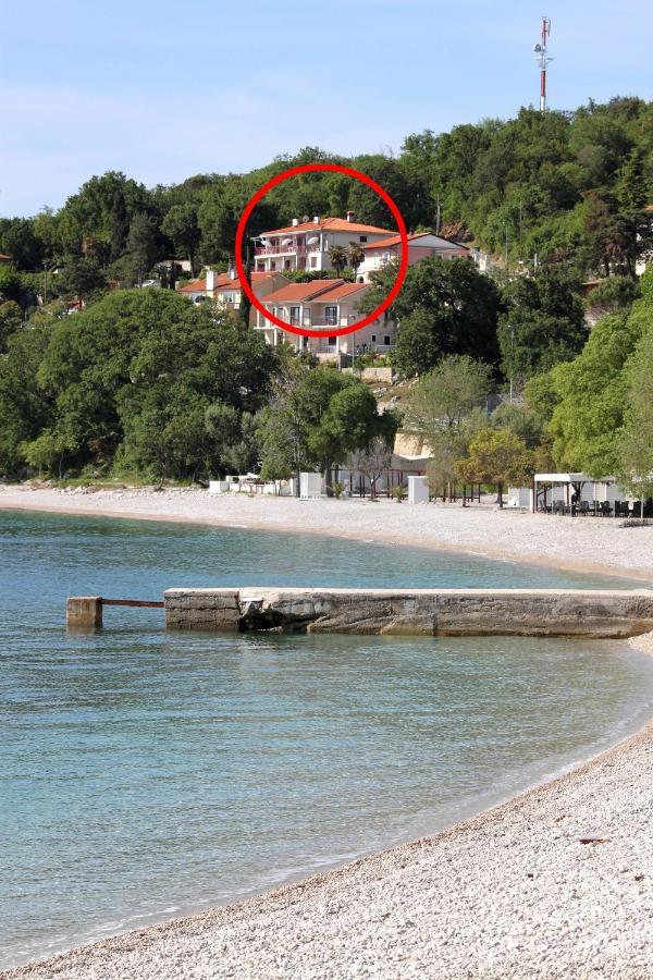 Apartments By The Sea Medveja, Opatija - 7720 Lovran Kültér fotó
