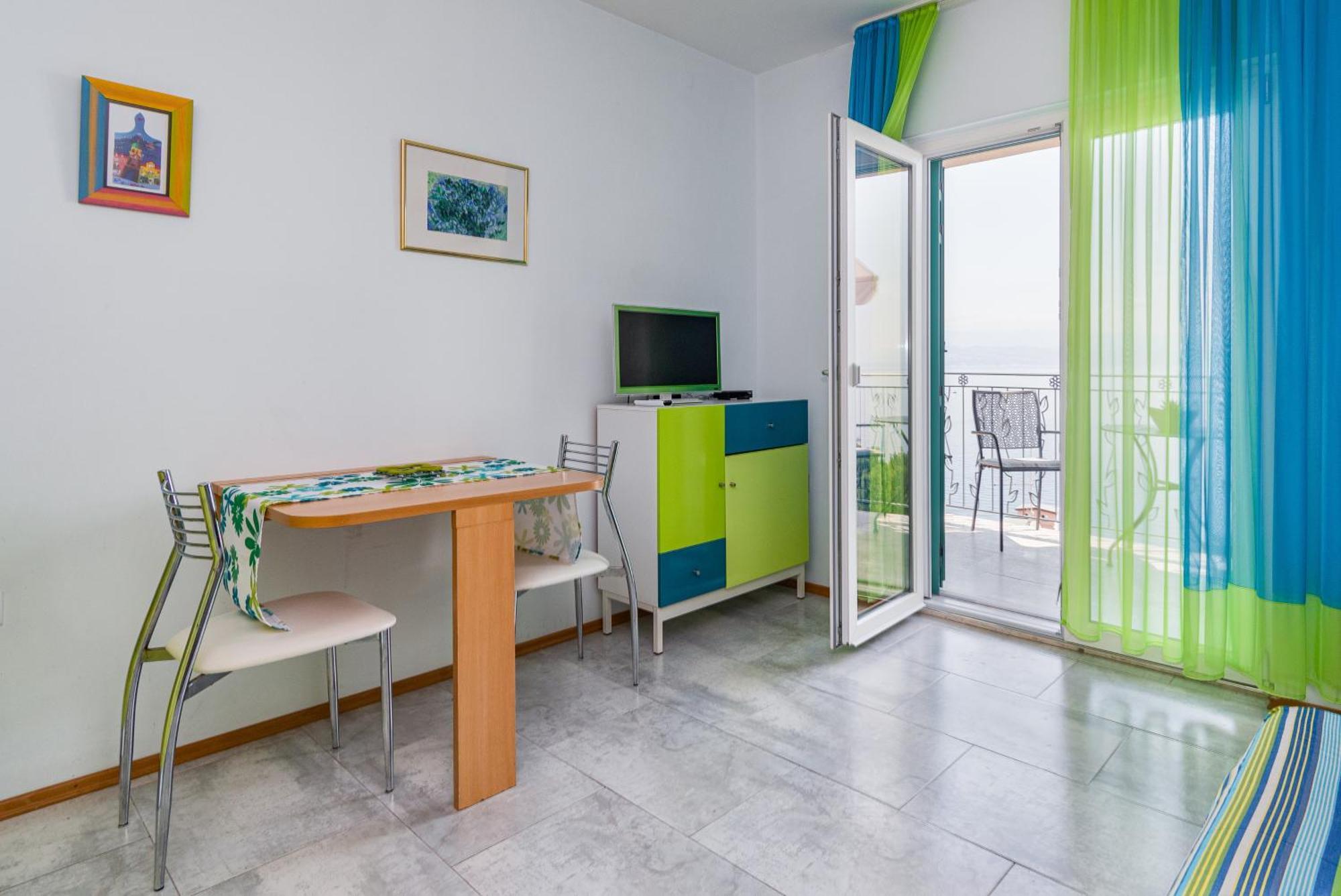 Apartments By The Sea Medveja, Opatija - 7720 Lovran Kültér fotó